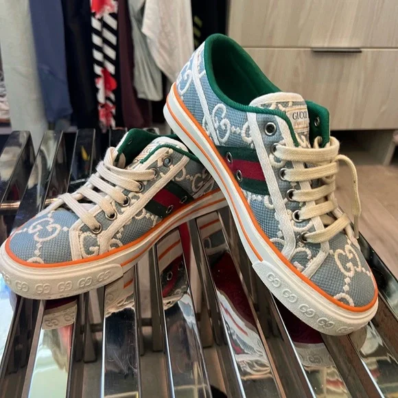 Gucci | Shoes | Gucci Tennis 977 Lowtop Sneaker | Poshmark Gucci | Shoes | Gucci Tennis 977 Lowtop Sneaker | Poshmark